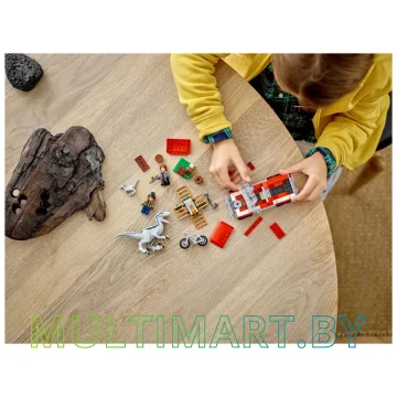 Конструктор LEGO Jurassic World 76946 Блю и Бета ловят велоцираптора картинка 10